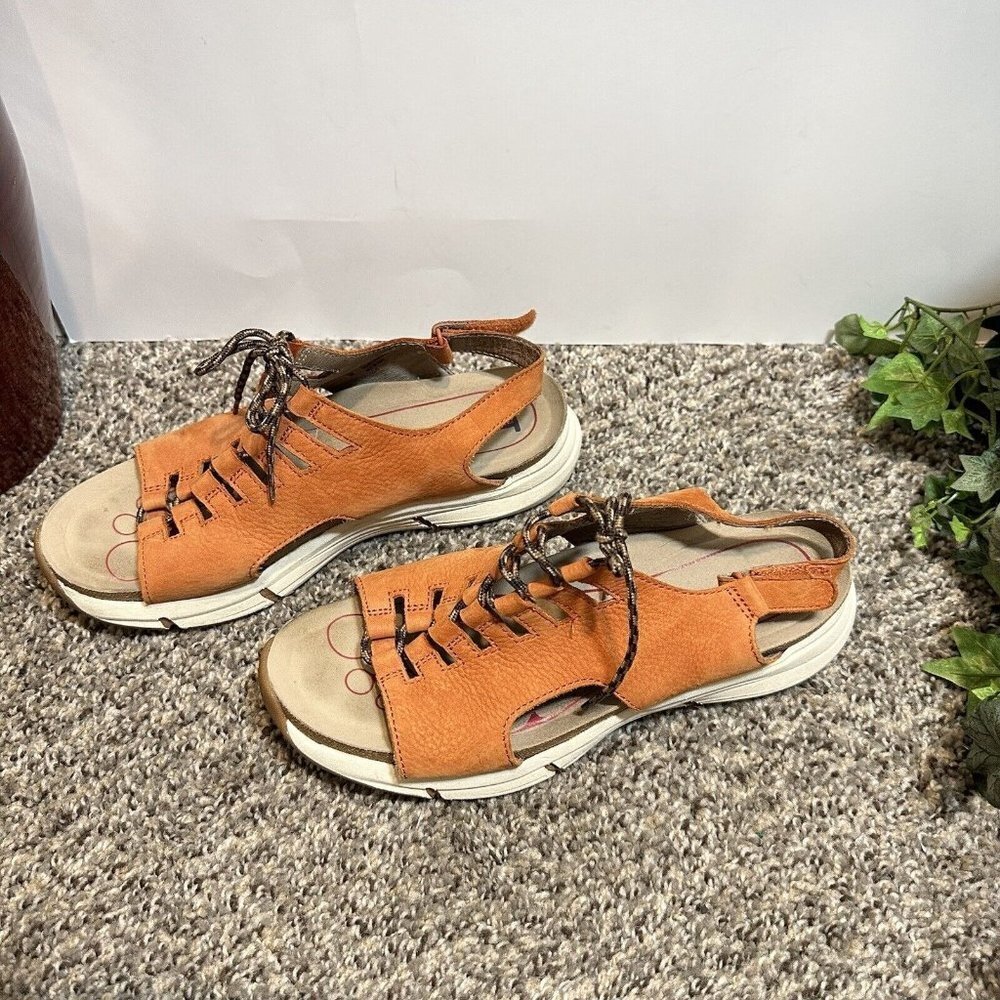 Bionica Ormond  Womens Size 9 M Platform Wedge Sandals Cashew Orange Leather